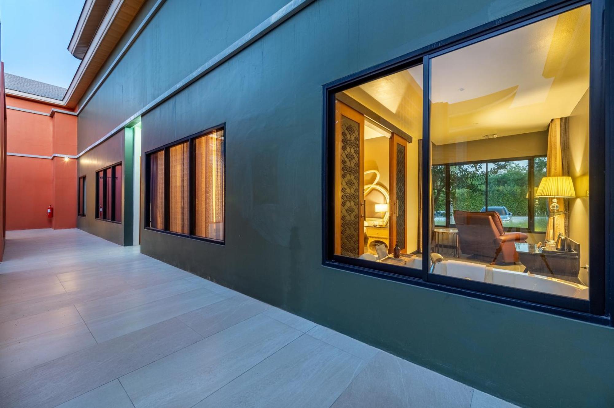 Phukalini Luxury Pool Villa & Onsen HHQ Exterior foto