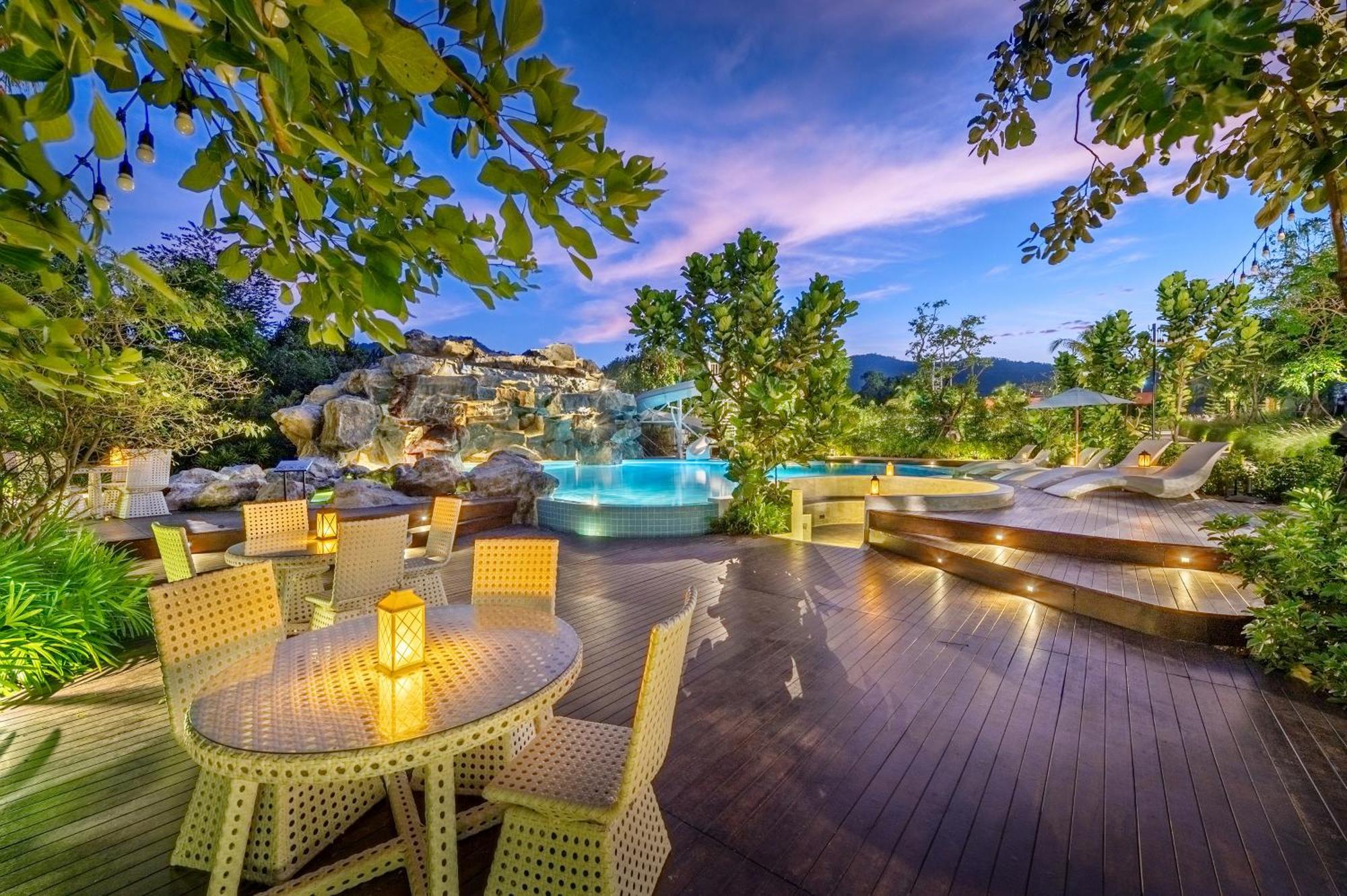 Phukalini Luxury Pool Villa & Onsen HHQ Exterior foto